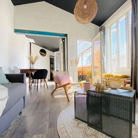 Apartamento Royale - *